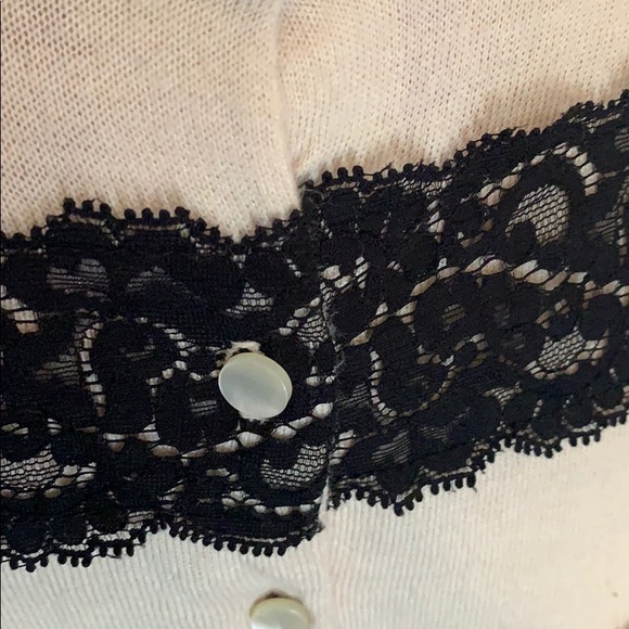 Blush Ann Taylor Cardigan - Picture 4 of 4